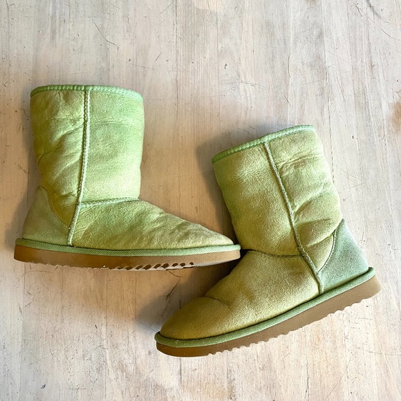 light green uggs